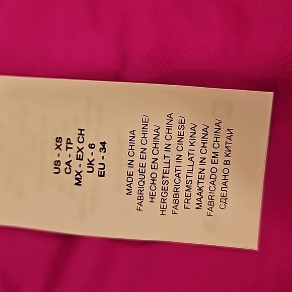 💕TRINA TURK💕 Bijou Solid Paddle Suit ~ Orchard Pink XS NWT - Picture 15 of 16